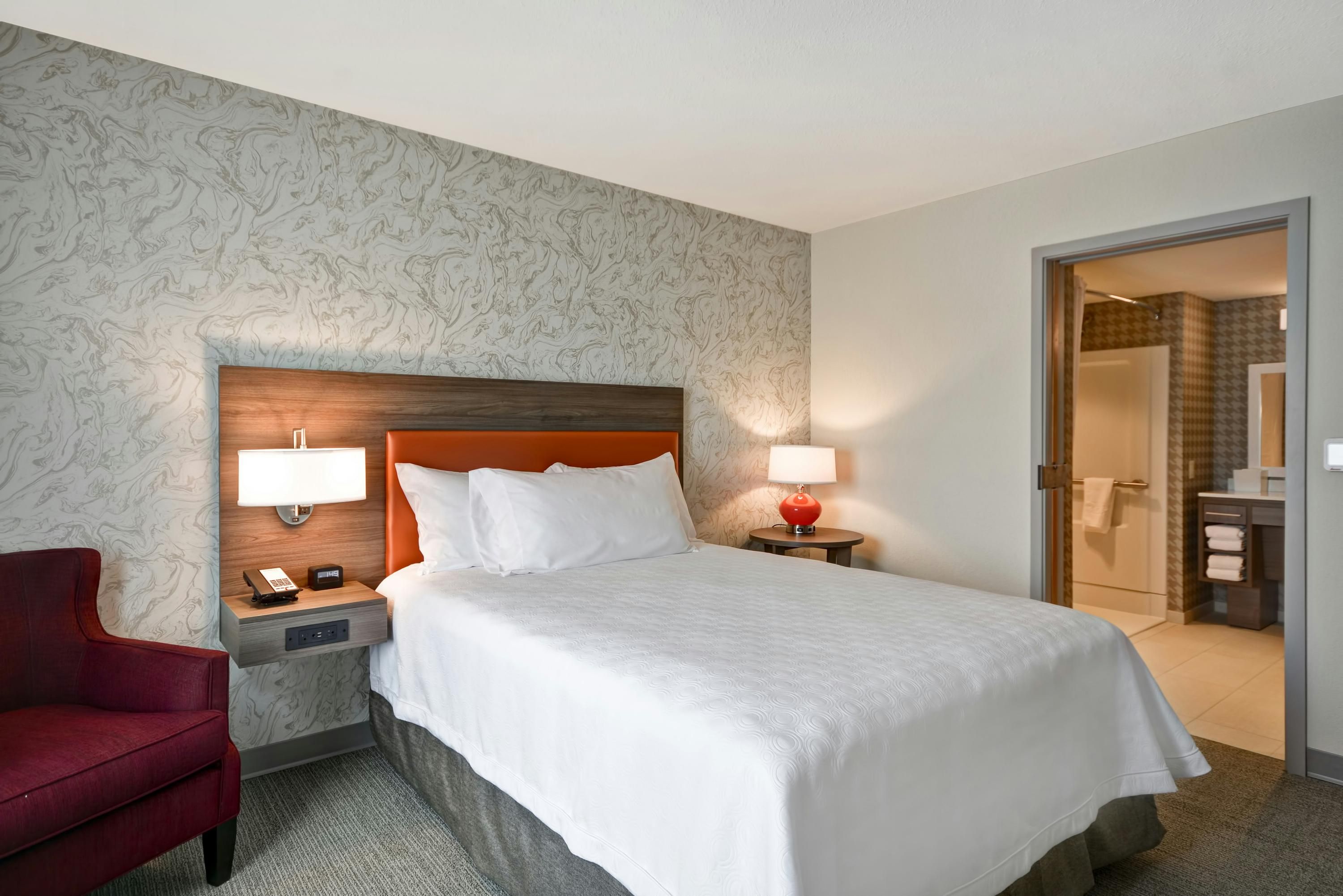 Home2 Suites by Hilton Portland Airport ME - South Portland - Спальня