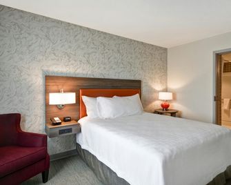 Home2 Suites by Hilton Portland Airport ME - South Portland - Спальня