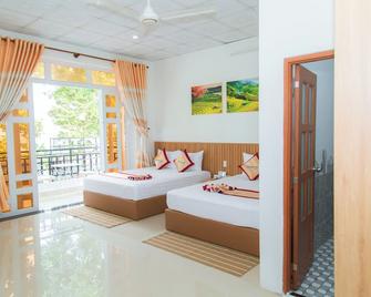 Minh Minh Nam 2 Hotel - Can Tho - Habitación