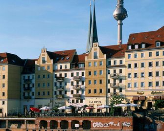 Ibis Budget Berlin Airport Schoenefeld - Schonefeld