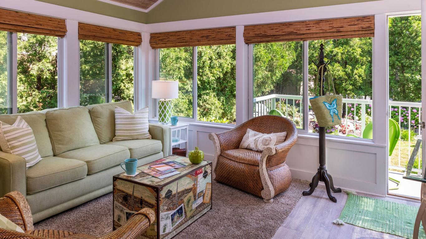 Inn At The Park Bed And Breakfast