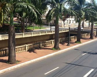 Aurora Hotel - Ribeirão Preto - Dış görünüm