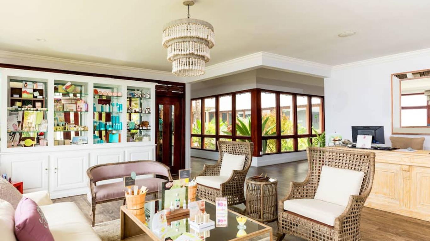 كوكونت باي بيتش ريزورت آند سبا