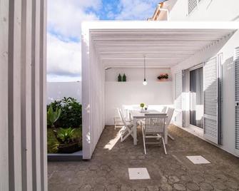 Casa Cecilia Meireles - Ponta Delgada - Balcony