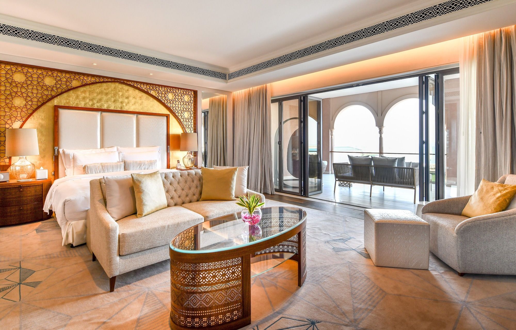 Royal Saray Resort - Manama