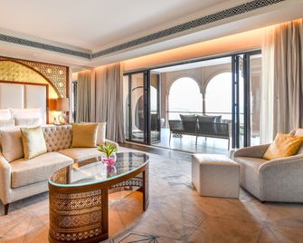Royal Saray Resort - Manama