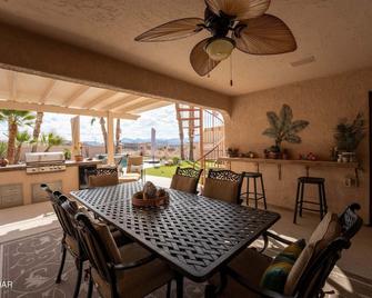 Luxe Havasu 6-Bedroom Retreat Pool Hot Tub Lake Views - Lake Havasu City - Jídelna