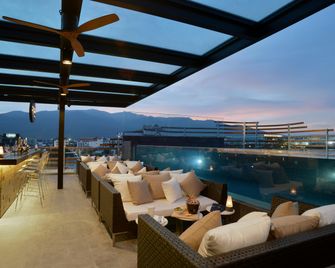 Amanor Hotel Chiang Mai - Chiang Mai - Bar