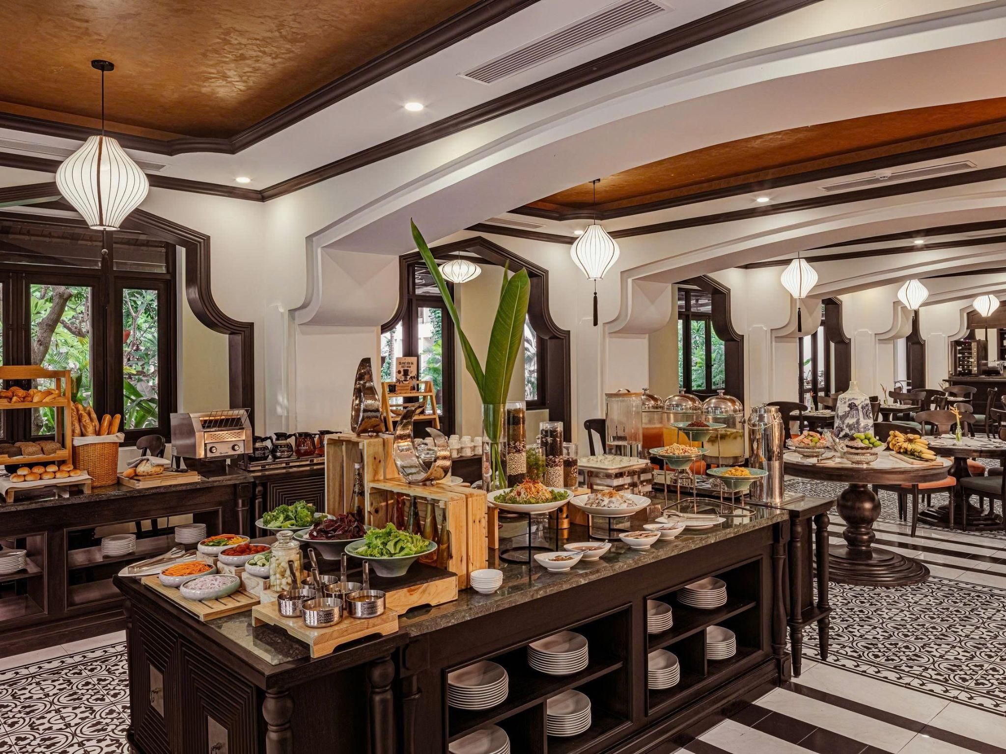 Anmira Resort And Spa Hoi An - הוי אן - מסעדה