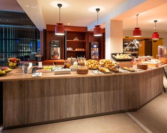 ibis Styles Rouen Parc expo zenith - Saint-Étienne-du-Rouvray - Buffet