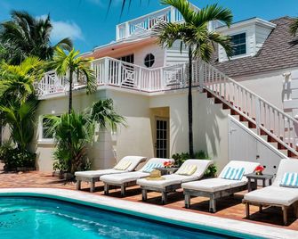 Beautiful Beach House with Pool - Dunmore Town - Басейн