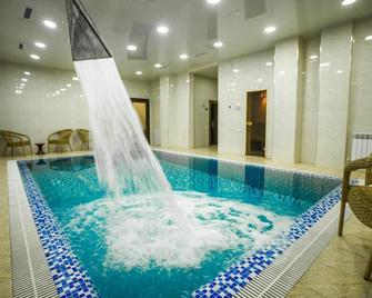 Grand Capital Hotel - Tashkent - Pool