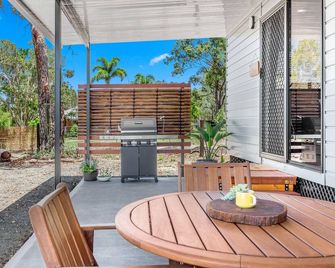 Little Sunshine private Guest house - Hervey Bay - Terasa