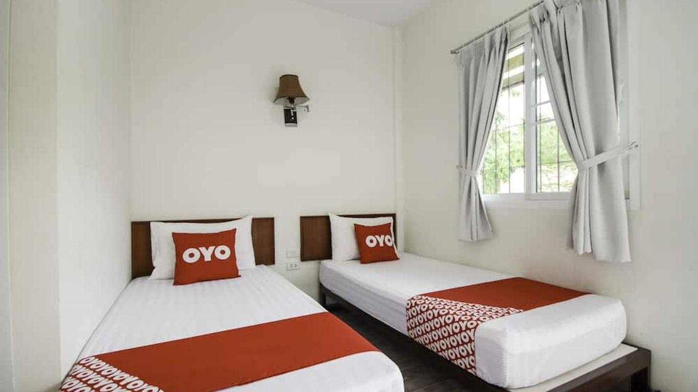 OYO 75312 Banana Lodge