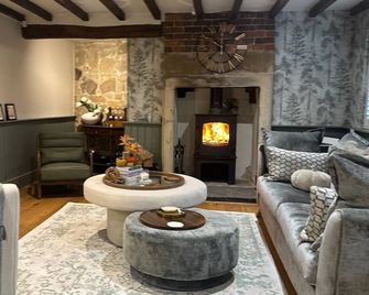 Cosy Cottage in the centre of Melbourne Derbyshire - Melbourne - Sala de estar