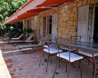 Chambres D'hotes Il Monticello - Grasse - Patio