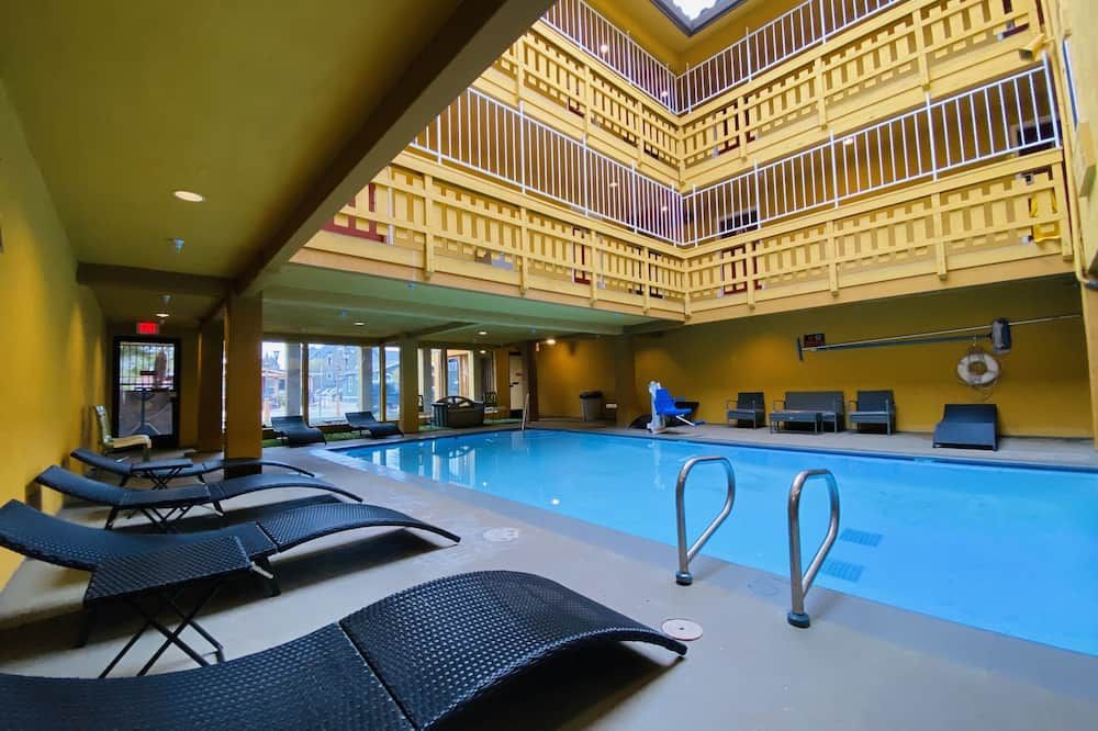 ذا أكوا باسيفيك هوتل - سانتا كروز (كاليفورنيا) - حوض السباحة