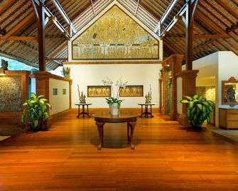 Tandjung Sari Hotel - דנפסאר - חדר אוכל