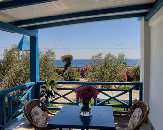 Club Afrodit - Altınoluk - Balcon