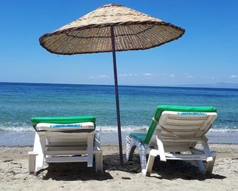 Mola Hotel - Marmara - Beach