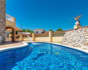 Goldhome - Carlit - Casa 9 habitaciones, piscina privada, sala de juegos - Empuriabrava - Pool