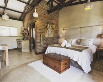 A Hilltop Country Retreat - Swellendam