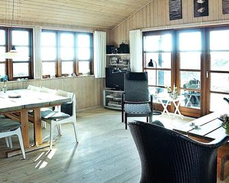 Cozy Retreat by the Sea - By Traum Ferienwohnungen - Hvide Sande - Dining room