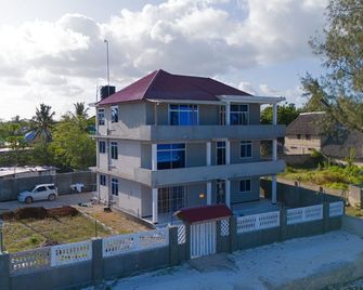 Zanzibar Beach Front Apartment - Uroa - Building