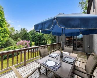 Bear Pass - Mountain View 4 Bedroom Home by RedAwning - Sunderland - Balcony