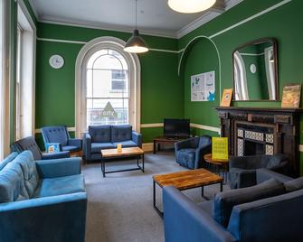 واي إتش إي سانت بولز لندن - لندن - غرفة معيشة