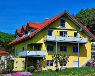 Apartment with barbeque & terrace - Waldmunchen - Будівля