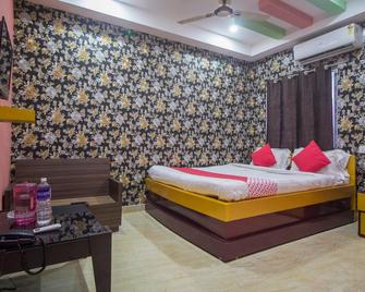 OYO 10462 Smriti Guest House - Bagdogra