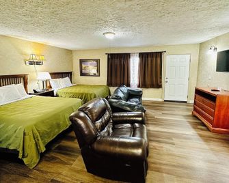 Sage N Sand Motel - Moses Lake