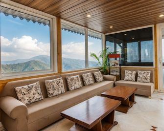 Hotel Vishnu Palace - Mussoorie