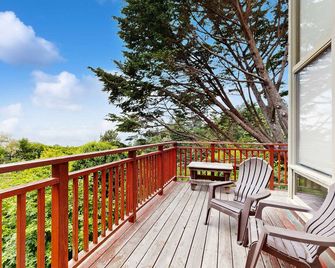 Chanticleer - Mendocino - Balcony