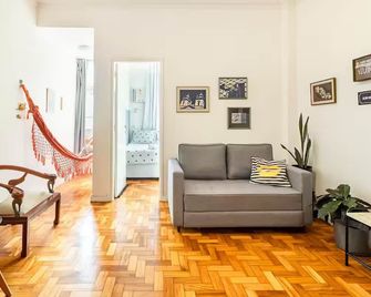 Hotel Mama! Copacabana (Posto1 -Leme) - Rio de Janeiro - Sala de estar