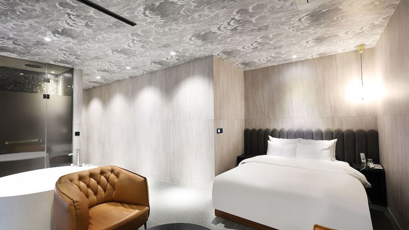 هوتل ذا ديزاينرز جونجنو