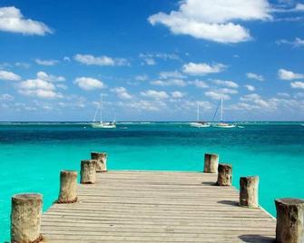 Paradise awaits in this Seaside Escape - Puerto Morelos - Beach