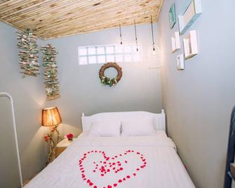 D' Homestay lovely room for 1-2 people - Hanoi - Bedroom