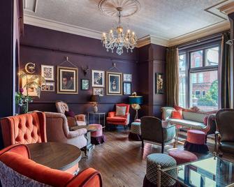 Clementine's Guest House - York - Oleskelutila