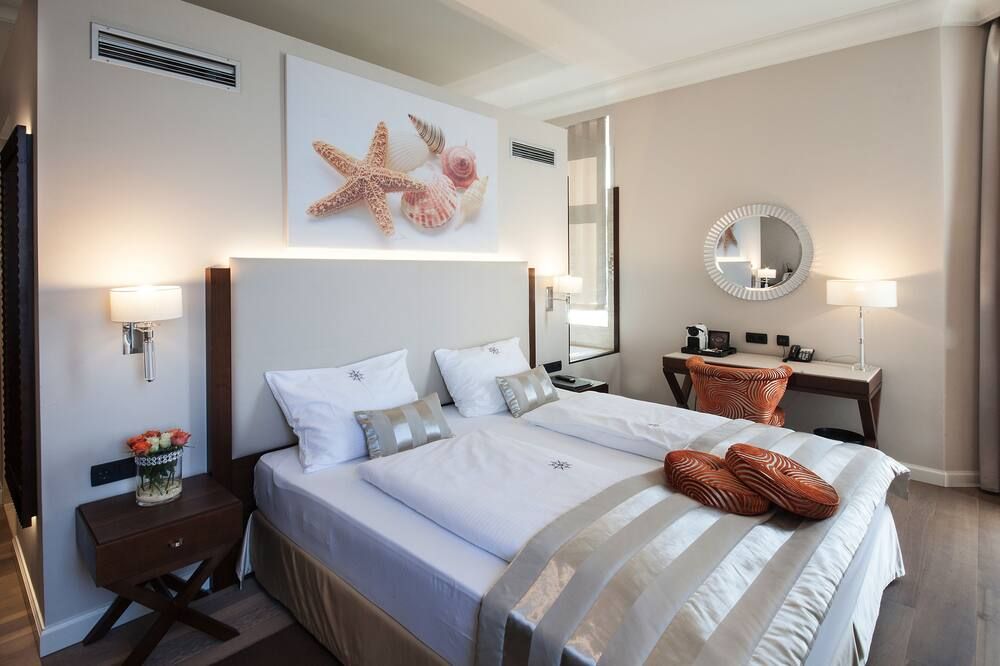 بوتيك هوتل أدريا