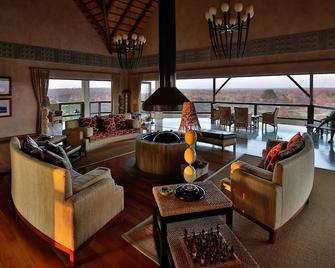 Makumu Private Game Lodge - Kruger National Park - Sala de estar