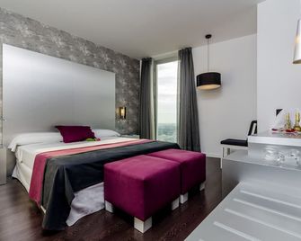 Hotel Yit Via Sevilla Mairena - Aljarafe