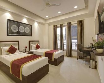 Hotel La Mirage Suite - Noida - Slaapkamer
