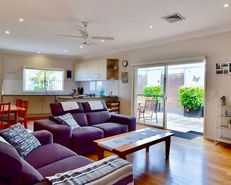 Baroda Abode Cosy Rosebud beach holidays - Rosebud - Sala de estar