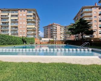 Vivalidays Luis - Malgrat de Mar - Zwembad