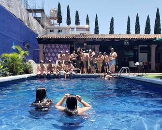 Hotel Casa ixtapan - Ixtapan de la Sal - Pool