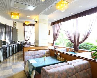 Chino Sky View Hotel - Chino