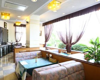 Chino Sky View Hotel - Chino