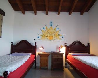 Da Silva Surfcamp - Lourinhã - Schlafzimmer
